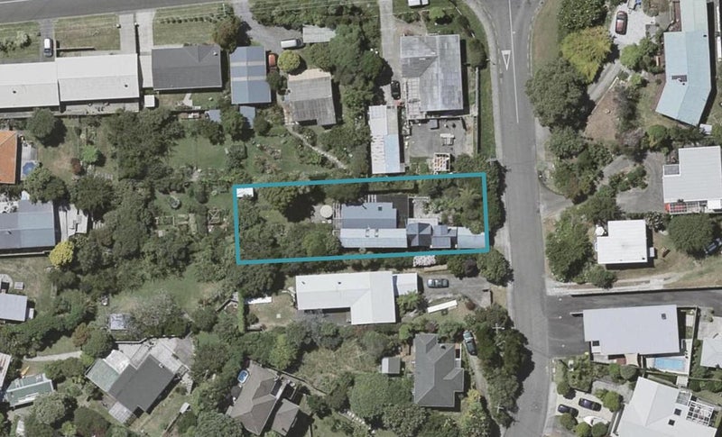 93 Glen Road, Raumati South, Paraparaumu - Carousel 1