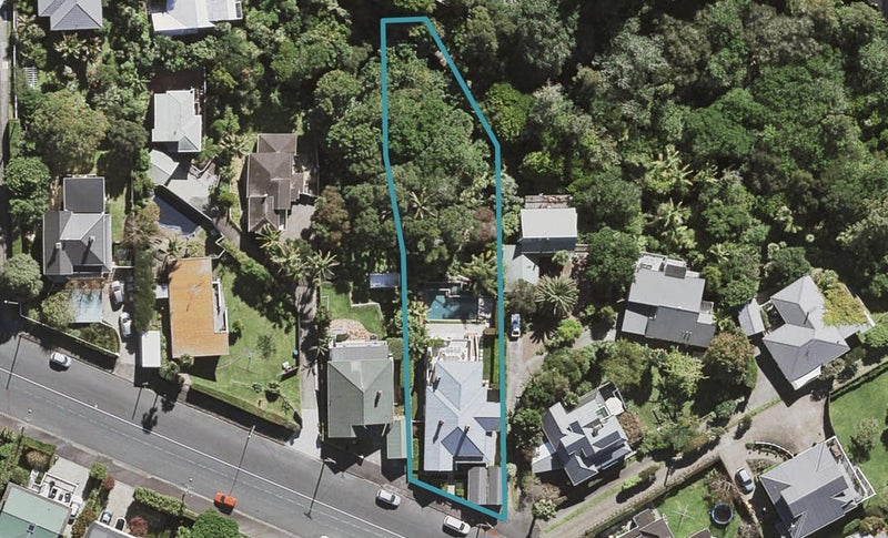 65 Hinemoa Street, Birkenhead, Auckland - Carousel 1
