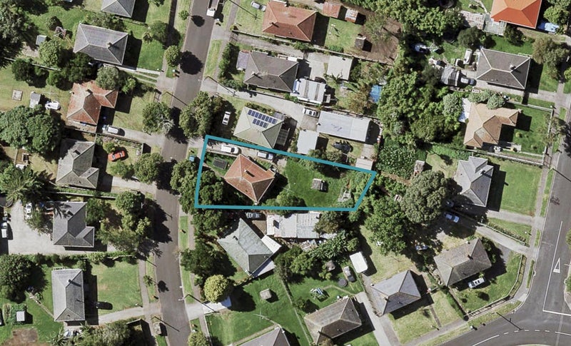 52 Kawiti Avenue, Point England, Auckland - Carousel 1