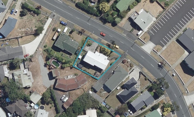 50 Glenview Terrace, Glenview, Hamilton - Carousel 1