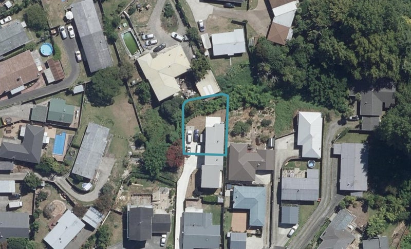 5B Stewart Place, Melville, Hamilton - Carousel 1