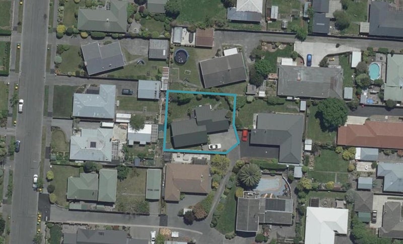 19B Clipper Place, Redwood, Christchurch - Carousel 1