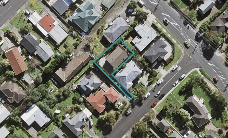 3A Holland Road, Hillcrest, Auckland - Carousel 1