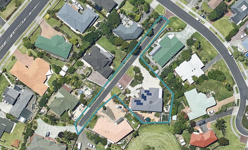 3 Norfolk Way, Welcome Bay, Tauranga - Carousel 1