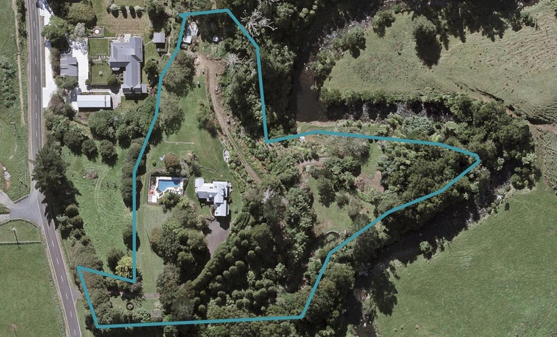 619 Carrington Road, Hurworth, New Plymouth - Carousel 1