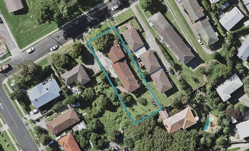3/11 Roberts Avenue, Bayswater, Auckland - Carousel 1