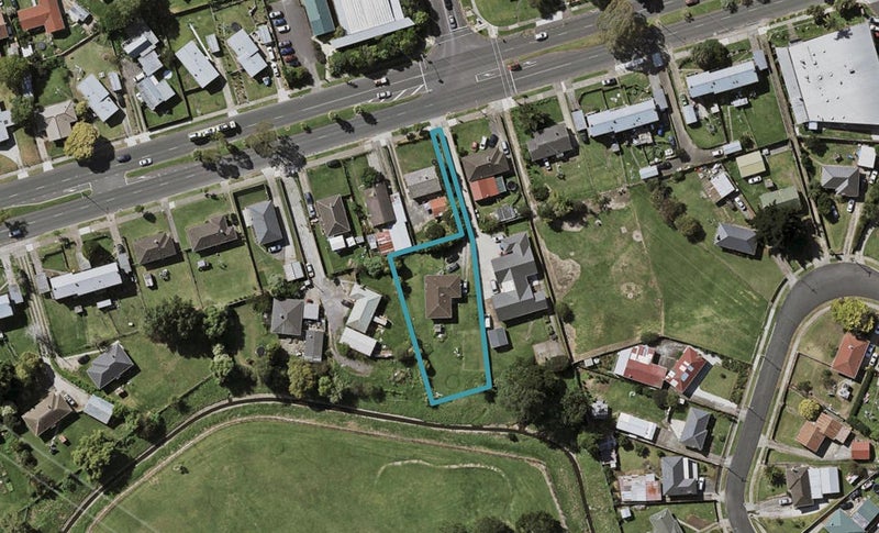 241 East Tamaki Road, Otara, Auckland - Carousel 1