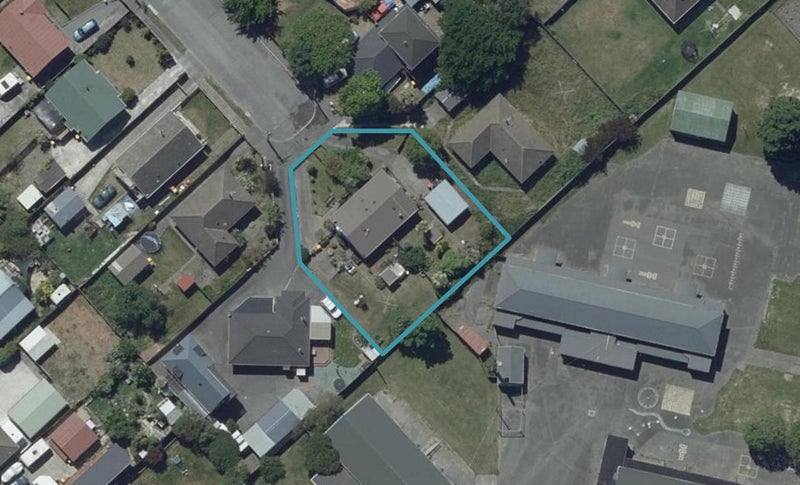 13 Twynham Place, Aranui, Christchurch - Carousel 1