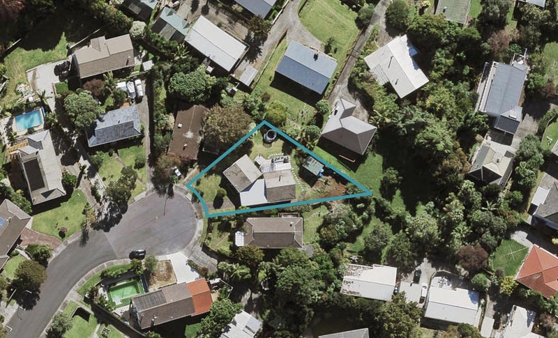 17 Sunnyridge Place, Hillsborough, Auckland - Carousel 1