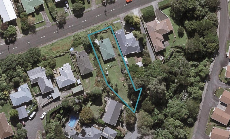 33 Clawton Street, Westown, New Plymouth - Carousel 1