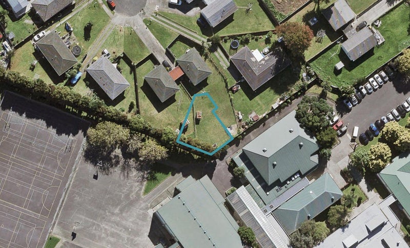 25 Cessna Crescent, Mangere, Auckland - Carousel 1