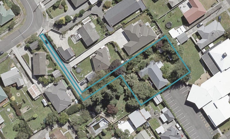 35 Thackeray Street, Trentham, Upper Hutt - Carousel 1