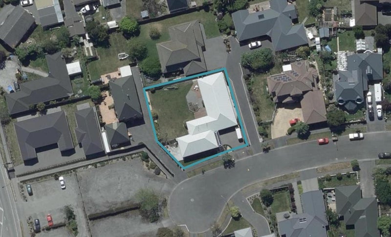 32 Saint Pauls Place, Burwood, Christchurch - Carousel 1