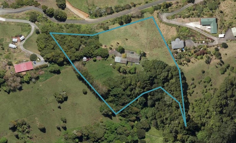 17 Pukenui Road, Maunu, Whangarei - Carousel 1