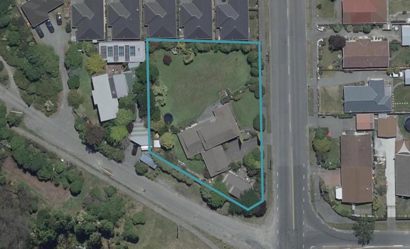 530 Mairehau Road, Parklands, Christchurch - Carousel 1