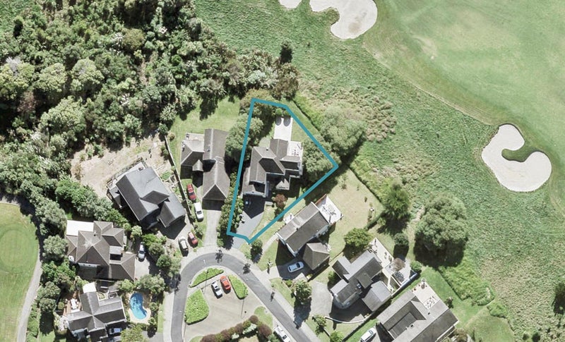 30 Fingal Way, Gulf Harbour, Whangaparaoa - Carousel 1