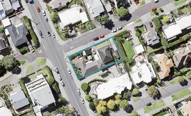 2/31 Devore Street, St Heliers, Auckland - Carousel 1