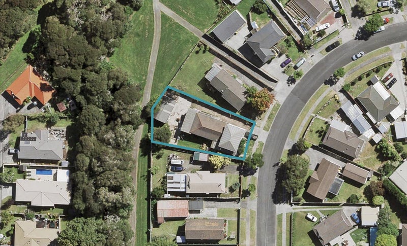 30 Arodella Crescent, Ranui, Auckland - Carousel 1