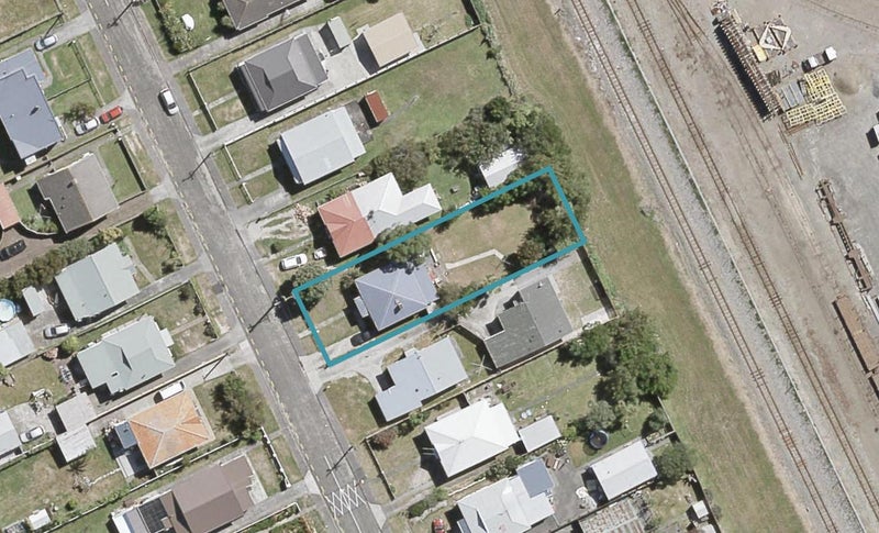 41 York Street, Moera, Lower Hutt - Carousel 1