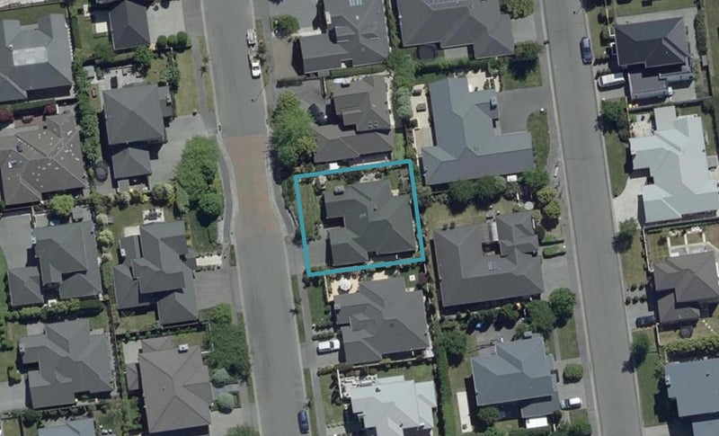 20 Watermill Boulevard, Northwood, Christchurch - Carousel 1