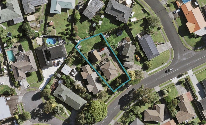 51 Ray Small Drive, Pahurehure, Papakura - Carousel 1