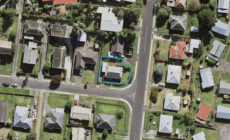 3 Kaka Street, Northcote, Auckland - Carousel 1