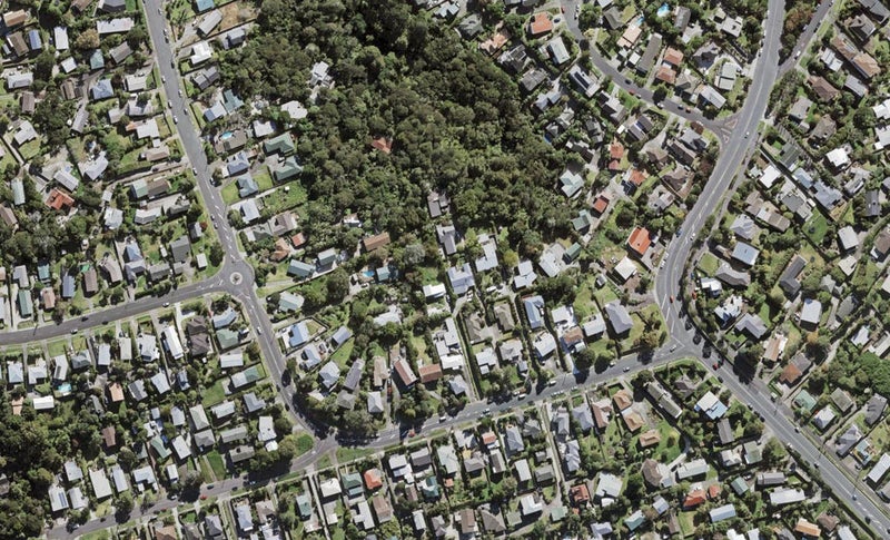 9/19 Roberts Road, Glenfield, Auckland - Carousel 1