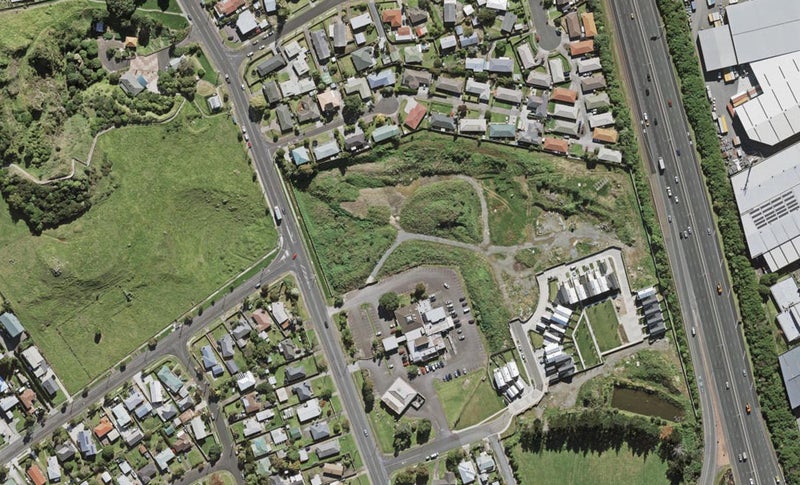 37 Huri Street, Mangere Bridge, Auckland - Carousel 1
