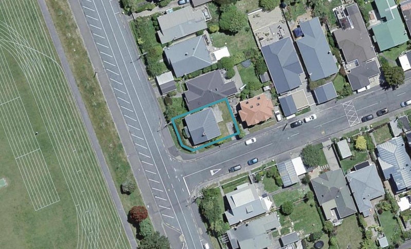 61 Campbell Street, Karori, Wellington - Carousel 1
