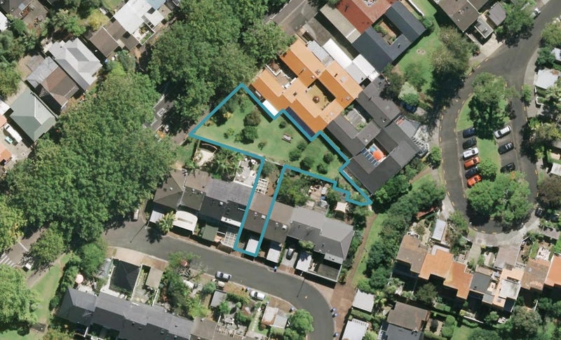 21 Grattan Place, Freemans Bay, Auckland - Carousel 1