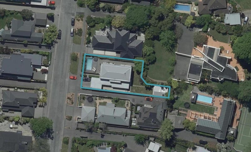 32 Waiwetu Street, Fendalton, Christchurch - Carousel 1