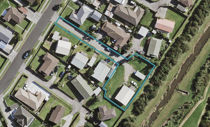 38C Trimdon Street, Randwick Park, Auckland - Carousel 1