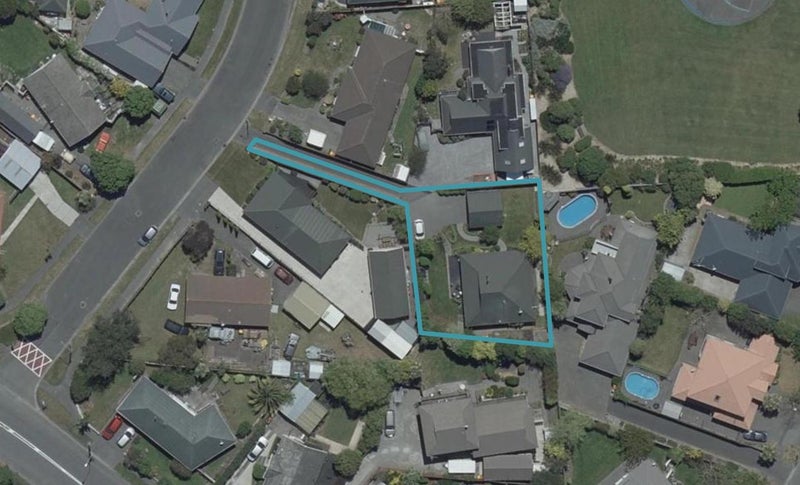 6 Giles Place, Shirley, Christchurch - Carousel 1