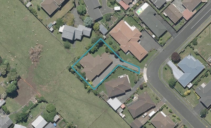 6 Warwick Place, Springvale, Whanganui - Carousel 1