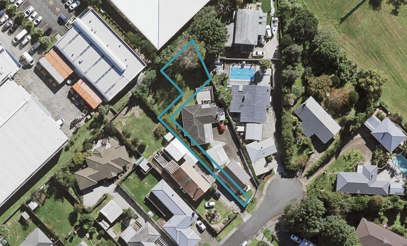 14F Benders Avenue, Hillcrest, Auckland - Carousel 1