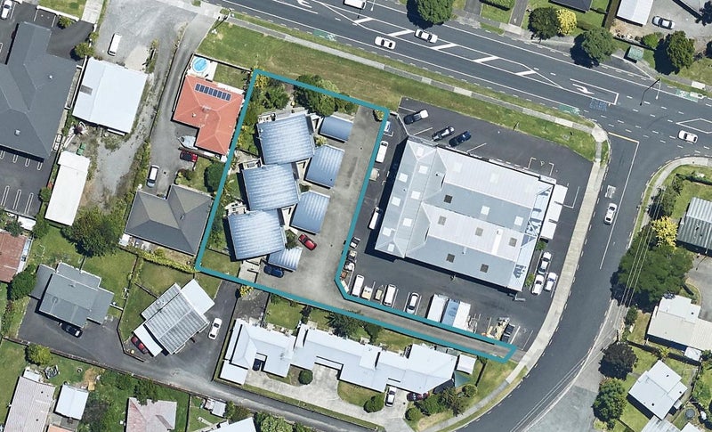 2/7 Robins Road, Judea, Tauranga - Carousel 1