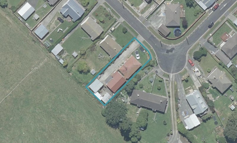 22 Freyberg Avenue, Sawyers Bay, Port Chalmers - Carousel 1