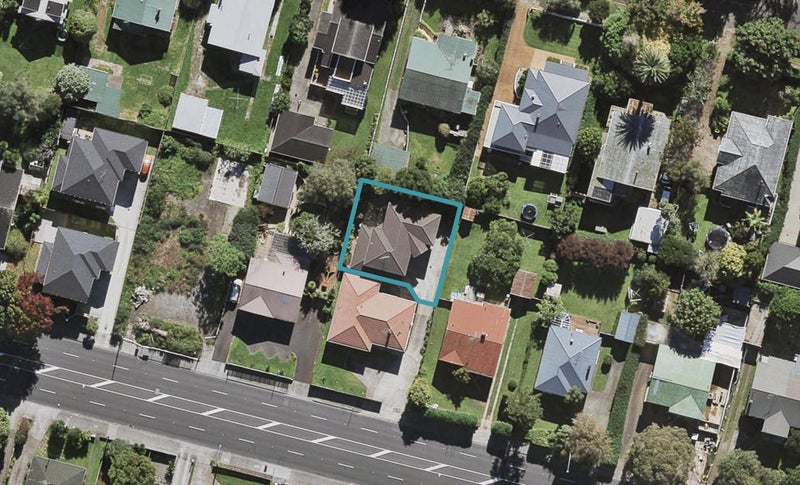 686A Mount Albert Road, Royal Oak, Auckland - Carousel 1