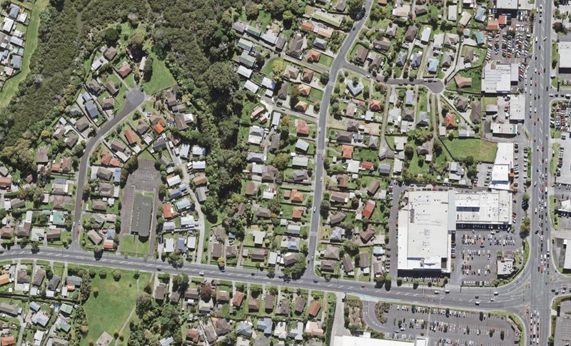 30D Tudor Road, Henderson, Auckland - Carousel 1