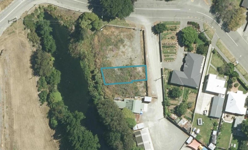 2D Dillons Point Road, Islington, Blenheim - Carousel 1