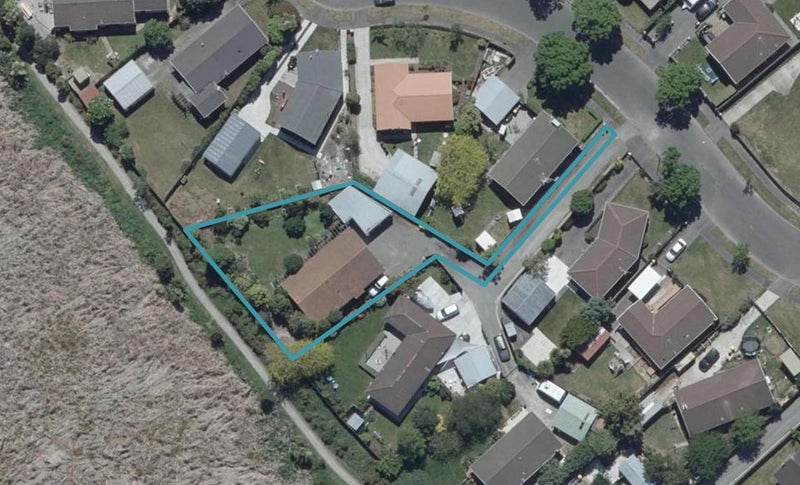 13 Daytona Place, Parklands, Christchurch - Carousel 1
