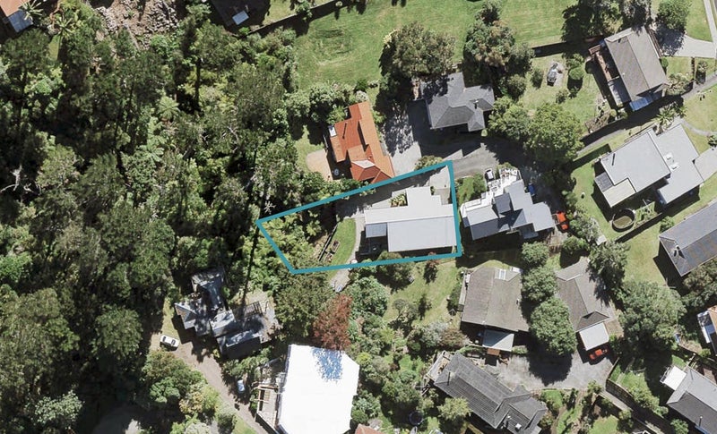 83A Halsey Drive, Lynfield, Auckland - Carousel 1