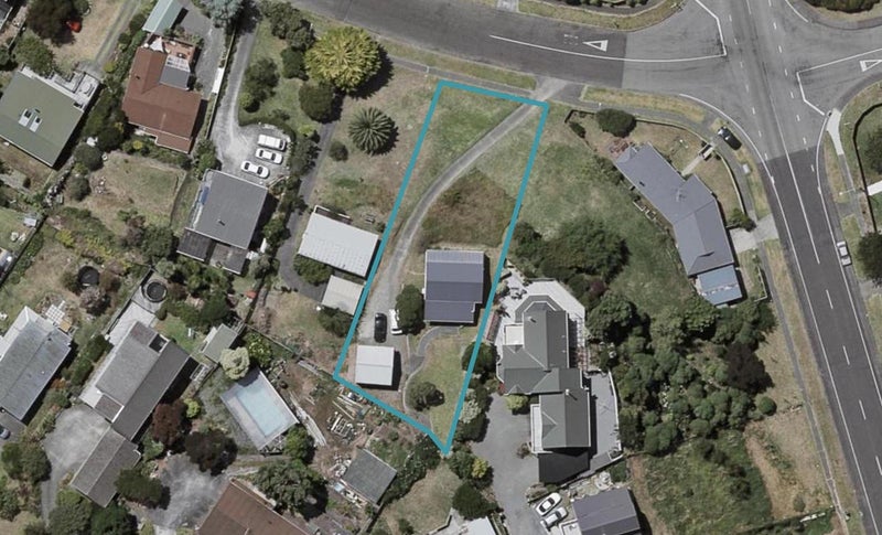 20 Kaitawa Street, Waikanae Beach, Waikanae - Carousel 1