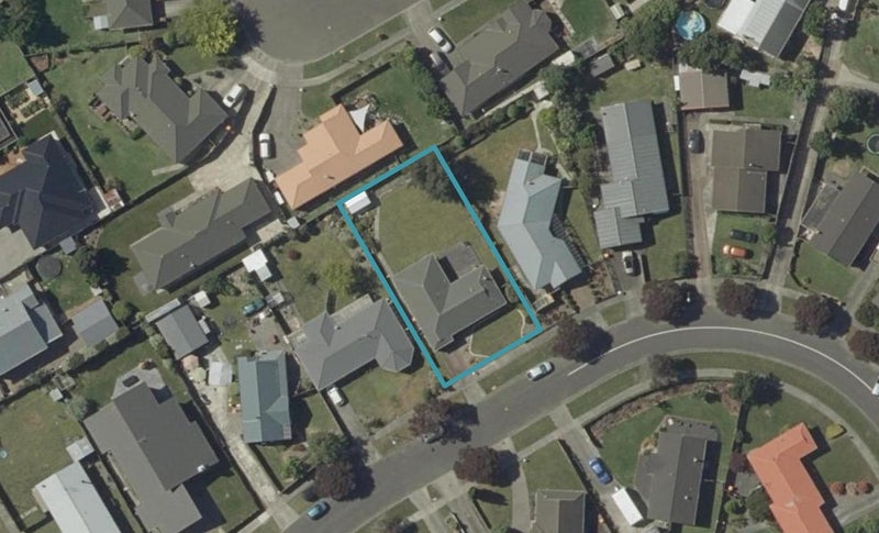 9 Peppertree Glade, Kelvin Grove, Palmerston North - Carousel 1