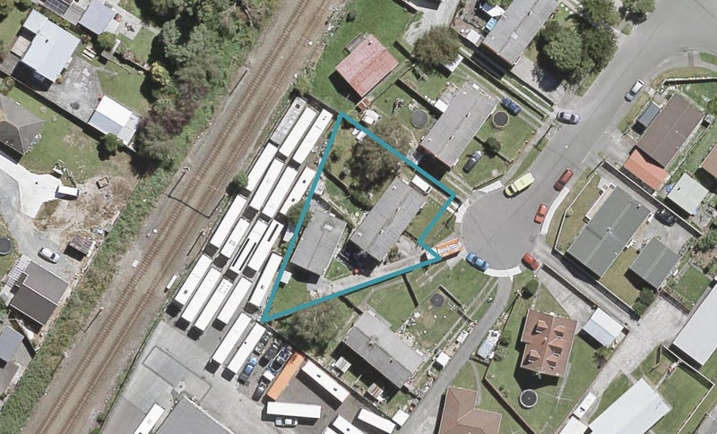 1/10 Eldon Grove, Taita, Lower Hutt - Carousel 1