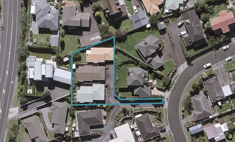 1/3B Sandel Rise, Merrilands, New Plymouth - Carousel 1