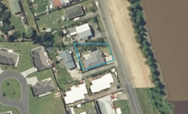37 River Road, Ngatea, Ngatea - Carousel 1