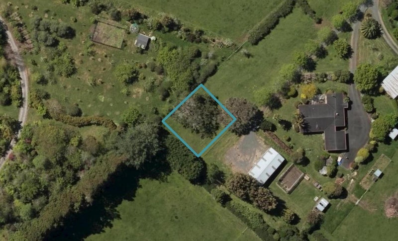 11 Crepe Myrtle Street, Glenbervie, Whangārei - Carousel 1