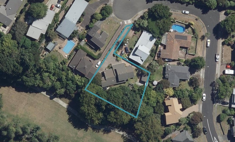 11 Portree Place, Queenwood, Hamilton - Carousel 1