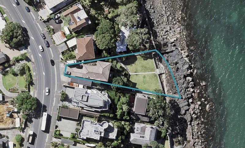 261 Hurstmere Road, Takapuna, Auckland - Carousel 1